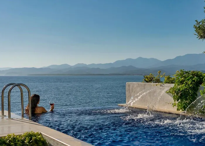 Tekce Knight Island N27 * フェティエ