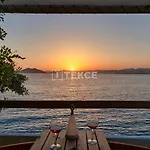 Tekce Knight Island N27 Βίλα