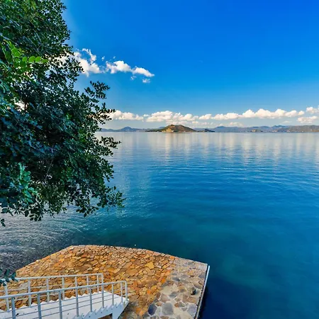 Tekce Knight Island N27 فتحية