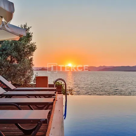 Tekce Knight Island N27 Βίλα Φετιγιέ
